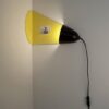 light shelf black yellow wand lamp met plankje zwart geel ilsangisang tykky woonaccessoires verlichting kinderkamer